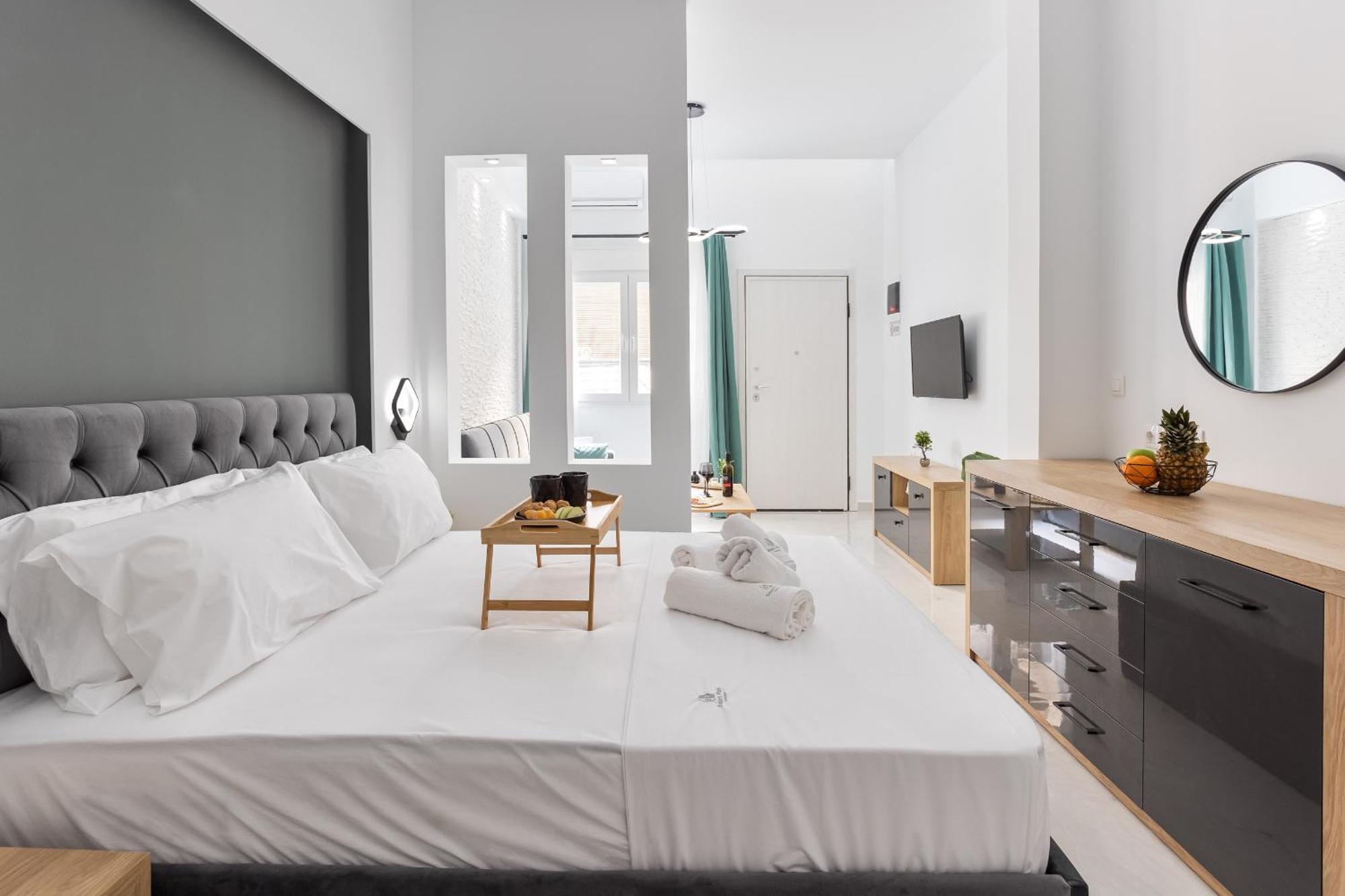 New Luxury Apartment In Downtown Thessaloníki Ngoại thất bức ảnh